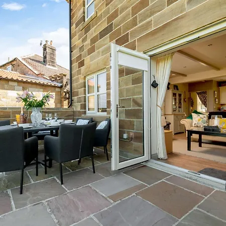 Unique Retreats Holiday home Sleights